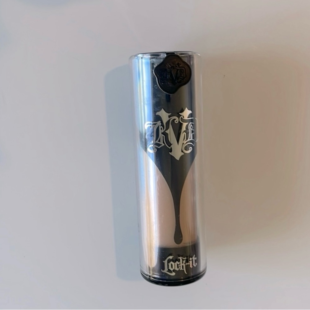 Kat Von D Lock It Foundation Shade 54 Medium Neutral Unboxed